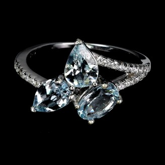 Каблучка. Натуральний аквамарин. Срібло 925. К5991