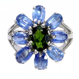 Каблучка. Натуральний хром діопсид і кіаніт. Срібло 925. К5993