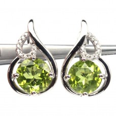 Сережки. Натуральний перидот. Срібло 925. С6017