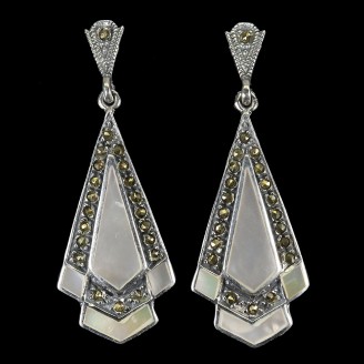 Сережки. Натуральний перламутр і марказит. Срібло 925. С6034