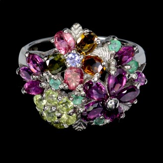 Каблучка. Натуральний смарагд, перидот, гранат родоліт, танзаніт і турмалін. Срібло 925. К6094