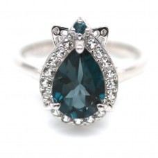 Каблучка. Натуральний топаз лондон. Срібло 925. К6133