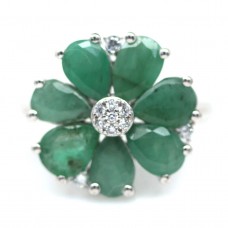 Каблучка. Натуральний смарагд. Срібло 925. К6137