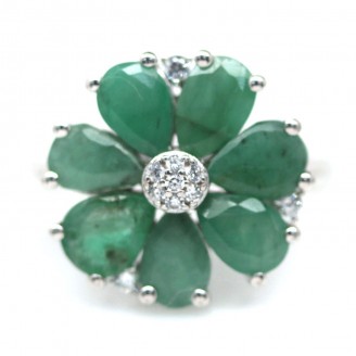 Каблучка. Натуральний смарагд. Срібло 925. К6137