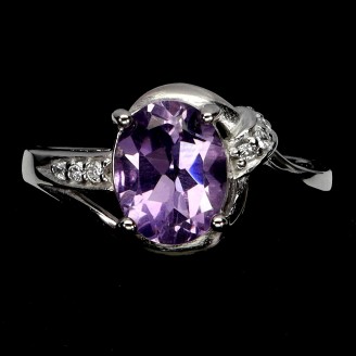 Каблучка. Натуральний аметист. Срібло 925. К6230