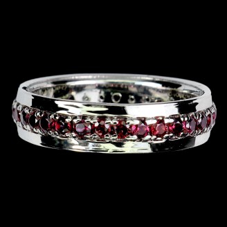 Каблучка. Натуральний гранат родоліт. Срібло 925. К6249