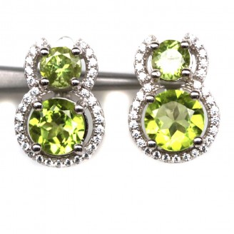 Сережки. Натуральний перидот. Срібло 925. С6274