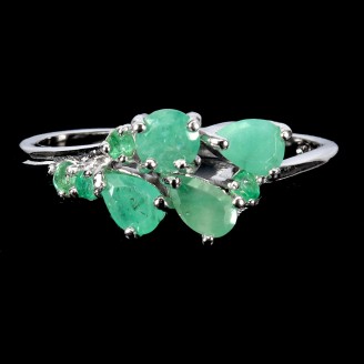 Каблучка. Натуральний смарагд. Срібло 925. К6322