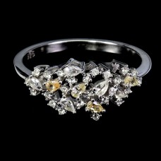 Каблучка. Натуральний сапфір білий. Срібло 925. К6398