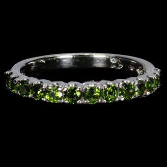 Каблучка. Натуральний хром діопсид. Срібло 925. К6422