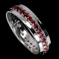 Каблучка. Натуральний гранат родоліт. Срібло 925. К6430