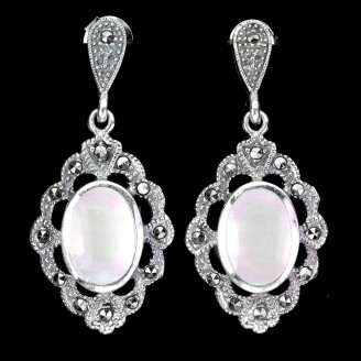 Сережки. Натуральний перламутр і марказит. Срібло 925. С6540