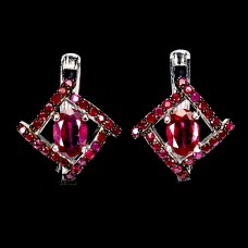 Сережки. Натуральний рубін. Срібло 925. С6574