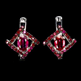 Сережки. Натуральний рубін. Срібло 925. С6574