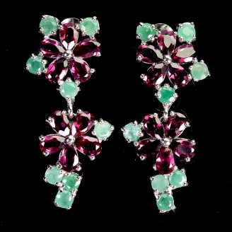 Сережки. Натуральний гранат родоліт і смарагд. Срібло 925. С6630