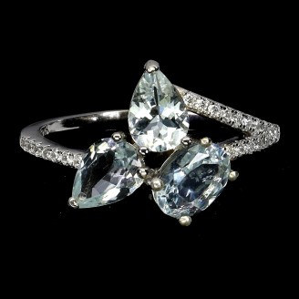 Каблучка. Натуральний аквамарин. Срібло 925. К6632