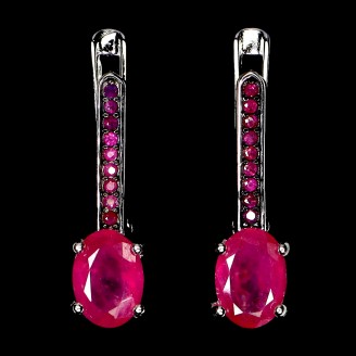Сережки. Натуральний рубін. Срібло 925. С6638