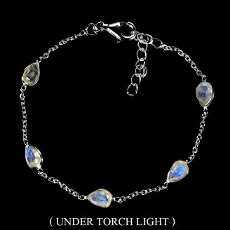 Браслет. Натуральний місячний камінь. Срібло 925. Б6681