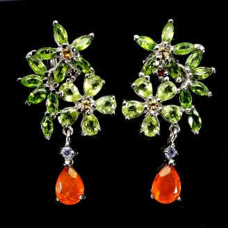 Сережки. Натуральний опал, хром діопсид, перидот, гранат родоліт і танзаніт. Срібло 925. С6770