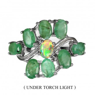 Каблучка. Натуральний опал і смарагд. Срібло 925. К6823