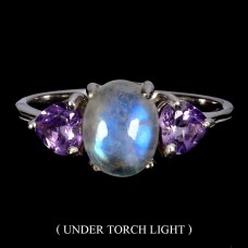 Каблучка. Натуральний місячний камінь і аметист. Срібло 925. К6825